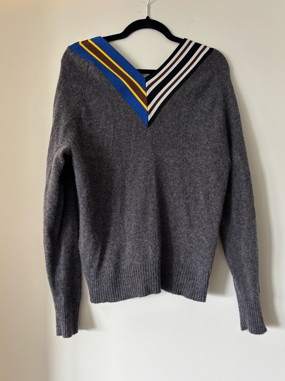 Authentic Sandro Gray V-Neck Sweater with Blue and Yellow Stripe Collar